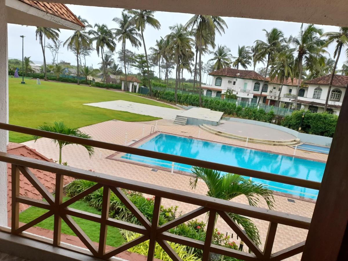 Nanu Beach Resort&Spa Betalbatim Exterior foto