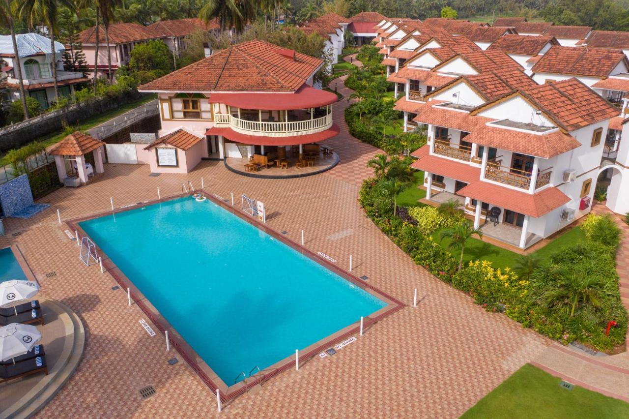Nanu Beach Resort&Spa Betalbatim Exterior foto