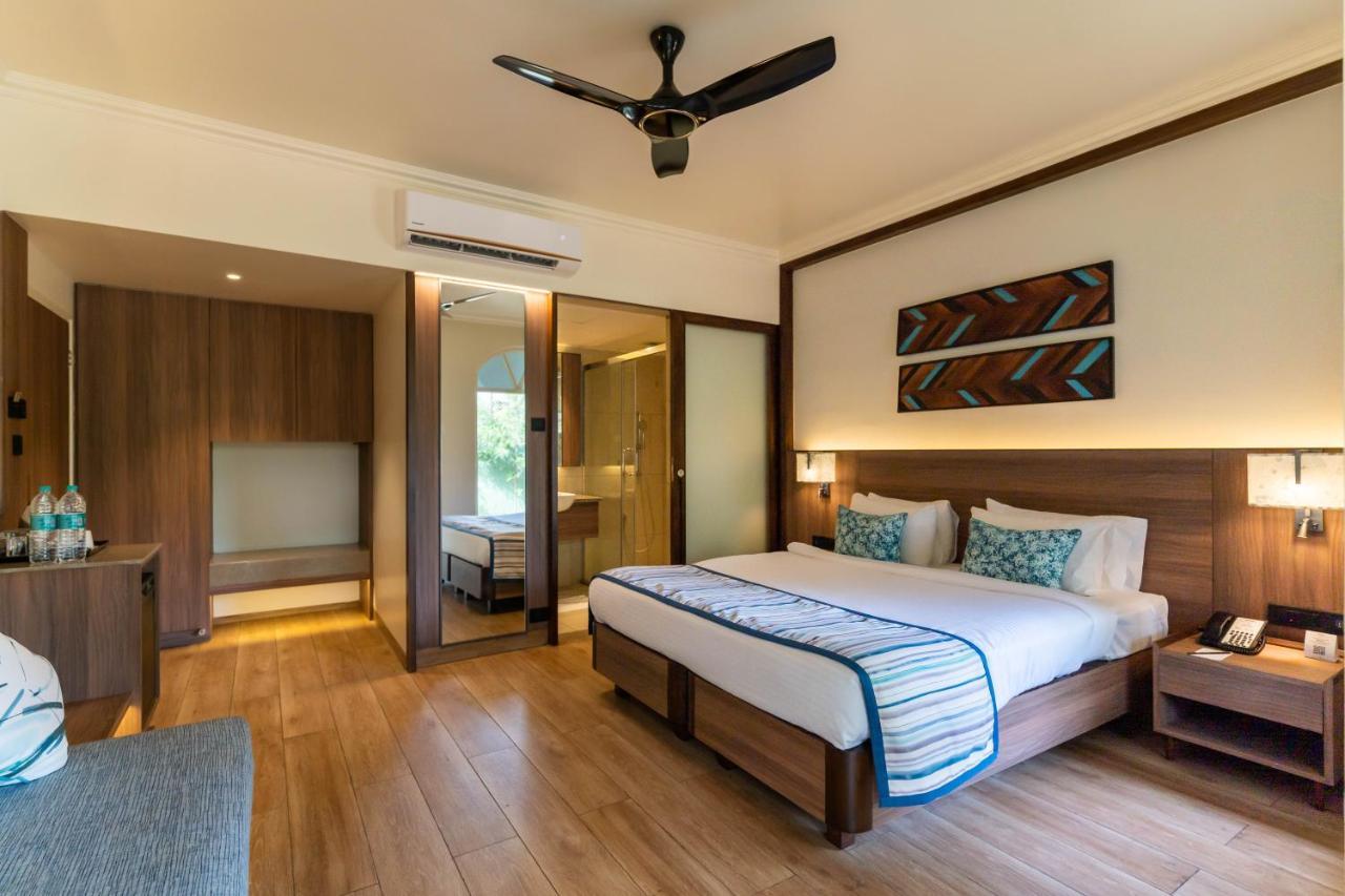 Nanu Beach Resort&Spa Betalbatim Exterior foto